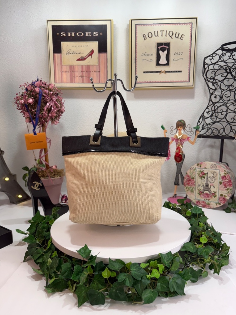 FURLA CREAM/BROWN/BLACK SMALL TOTE! - Picture 5 of 17